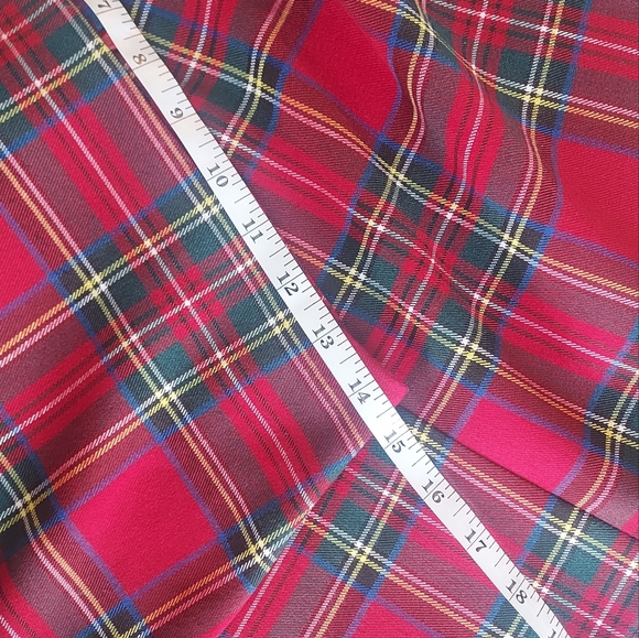 Plaid, cotton / poly blend women's skirt, size medium - Picture 3 of 7